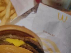 -麦当劳(西单明珠店)