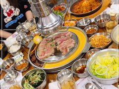 -姜虎东白丁韩国烤肉(吉利大厦店)