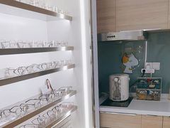 -视野联行眼镜·蔡司·尼康战略合作店(城西银泰店)