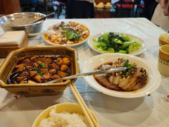 -华光驿站私房菜·黑金冠