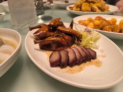 叉烧拼乳鸽-京香轩·中餐厅(上海中庚聚龙酒店)