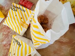 -尊宝比萨(华景新城店)