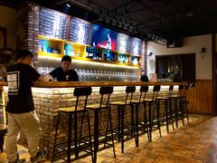 -麦落精酿啤酒餐吧(先农大院店)
