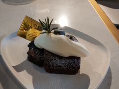 -ADO KAFE(大学城店)