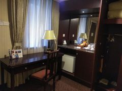 -杭州海华满陇度假酒店