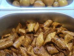 -老鼎万春卤菜(五代传承创始老店)