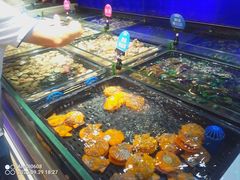 -领鲜活海鲜榴莲自助火锅(东门店)