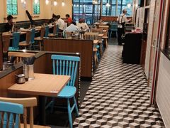 大堂-小杨生煎(龙阳广场店)