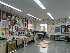-龙慧画框·裱画配框工厂店