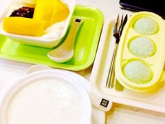-满记甜品(日月光二店)