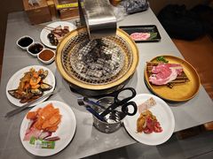 -山焱·炭火自助烤肉(周浦万达店)