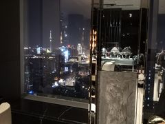 -唐拉雅秀酒店-西锦汇空中BBQ·思创餐厅