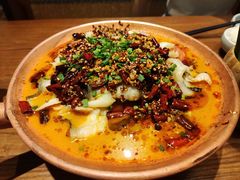 -云海肴·汽锅鸡·云南菜(天山百盛优客店)