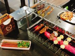 -麦凯伦烧烤·精酿超级工厂店(金桥总店)
