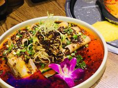 -三人行骨头王火锅(长寿店)