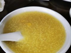 小米粥-四条包子(古城街店)