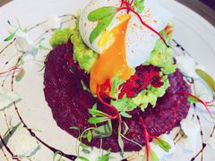 羊奶酪红菜头饼-O'mills Sourdough Bakery&Bistro(永嘉路店)