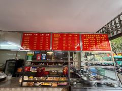 -肥佬良扣肉粉面店(梧州总店)
