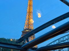 -Bateaux Mouches塞纳河游船