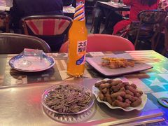 -沪上名羊天下碳烤羊腿•东北烧烤•小龙虾(浦东直营总店)
