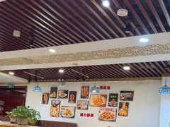 -巴依兄弟西域美食(机场店)