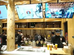 -霸王茶姬(南强街店)