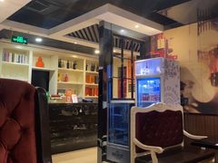 -高第街56号餐厅(美莲广场店)