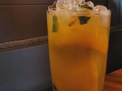 -ZING COFFEE 镜咖啡