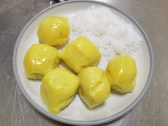 -粘豆包柴火铁锅炖