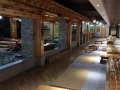 -盛彼得温泉度假酒店