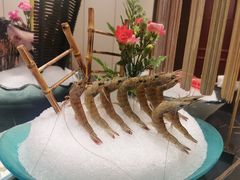 -鼎泰亨·海鲜牛肉餐厅(滨江店)