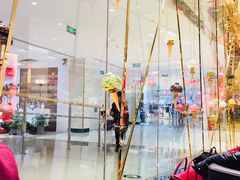 -VENCHI 闻绮(北京国贸商城店)