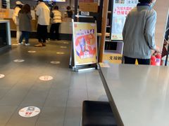 -麦当劳(红旗路店)