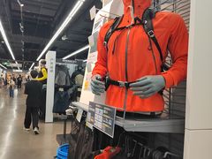 -迪卡侬(越秀公园店)