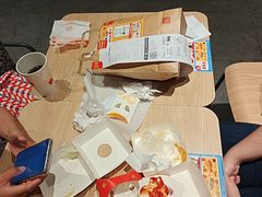 -麦当劳(十字街店)