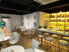 大堂-Husky Go! 哈士奇体验馆·宠物咖啡厅狗咖