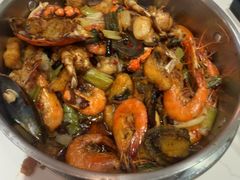 -七欣天香辣蟹火锅(南通任港路大润发店)