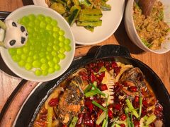 -老板恋上鱼(恒隆广场店)