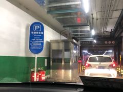 -北京南站-立体停车场