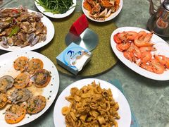 -四川小胡子海鲜(丁村万人海鲜广场店)