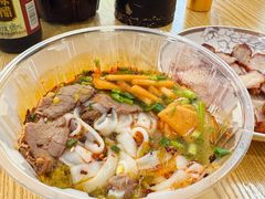 -肇兴特色牛肉粉