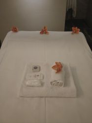 -禾颜社·精致美容