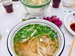 -伊穆祥牛肉面总店·清真