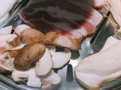 -韩聚屋韩国烤肉餐厅(新北万达店)