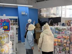 -Love Star追星馆(上海静安大悦城店)