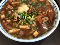 卤煮火烧-门框胡同百年卤煮(新街口店)