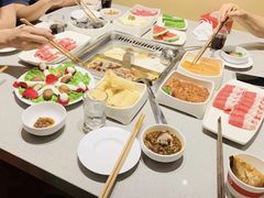 -海底捞火锅(金山百联店)