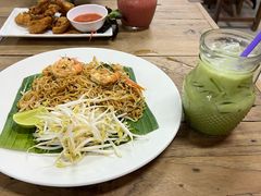 -Kat's Kitchen