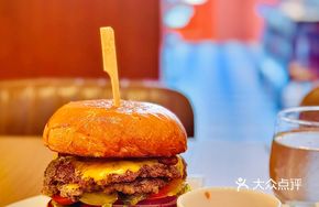 Classic Double Beef Bacon Burger