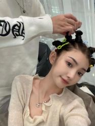 -AYO SALON